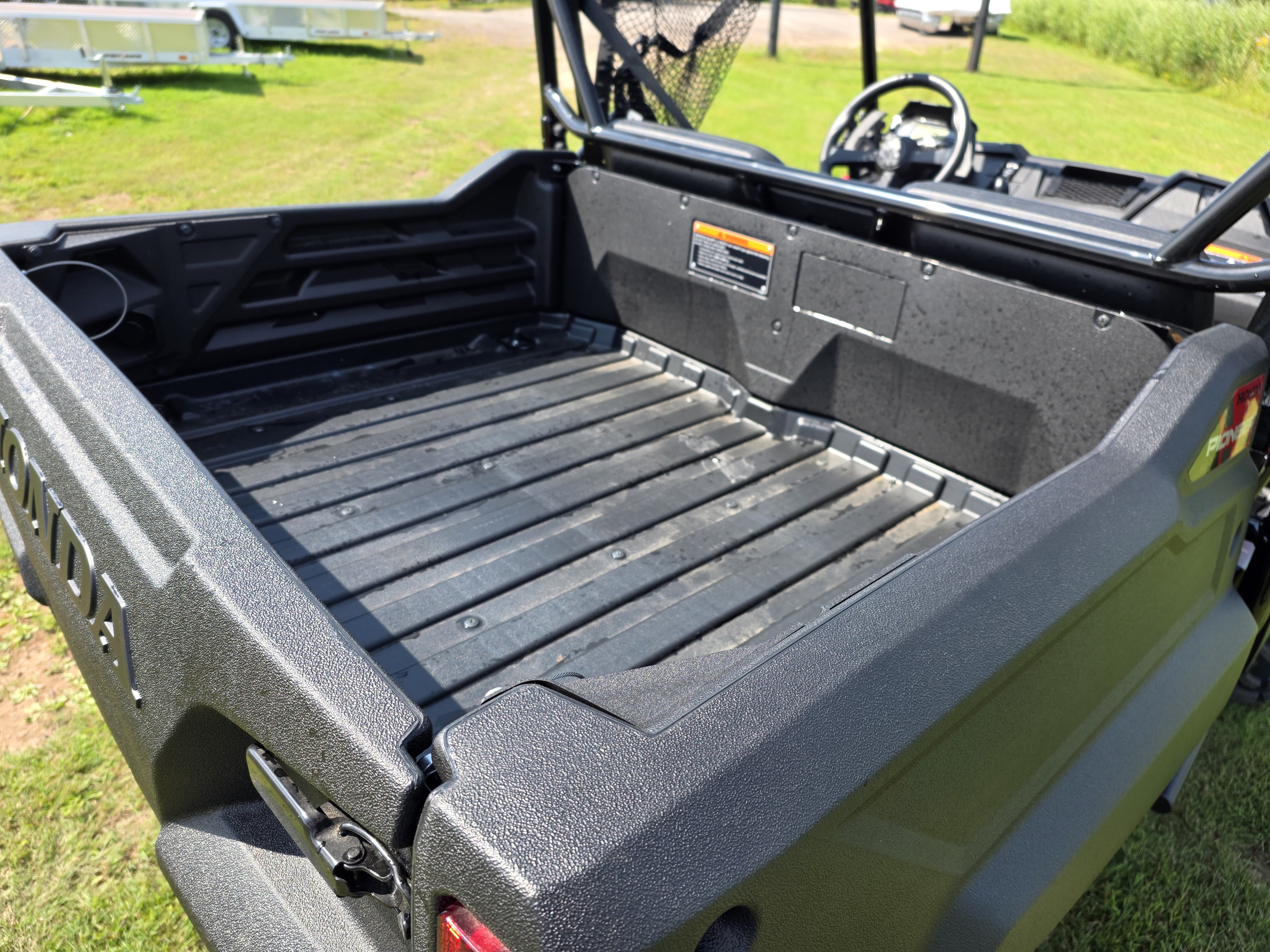 2026 HONDA SXS700M2DT UTV
