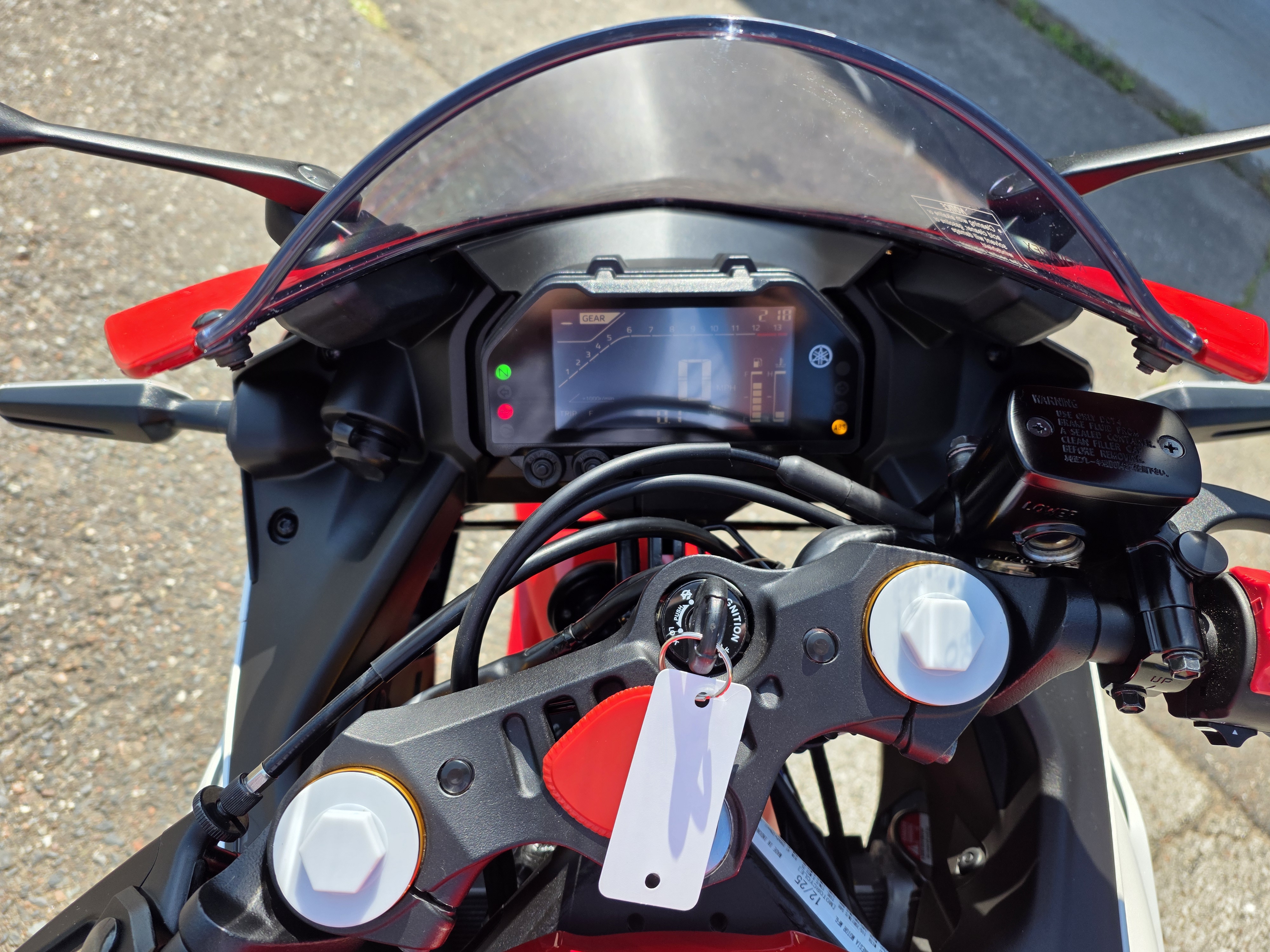 2026 YAMAHA YZFR3ATW MOTORCYCLE