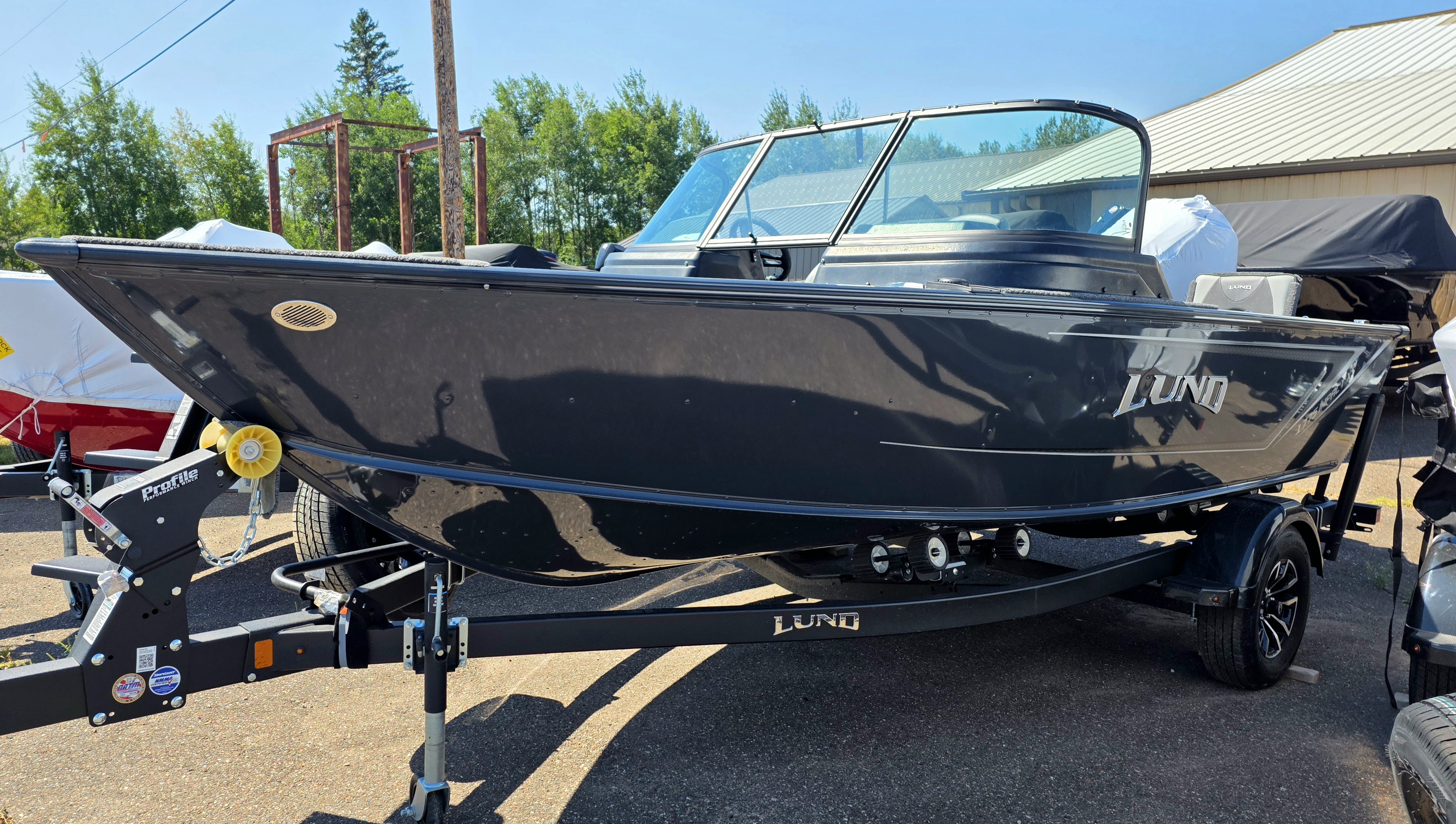2026 LUND 1775 IMPACT XS BOAT