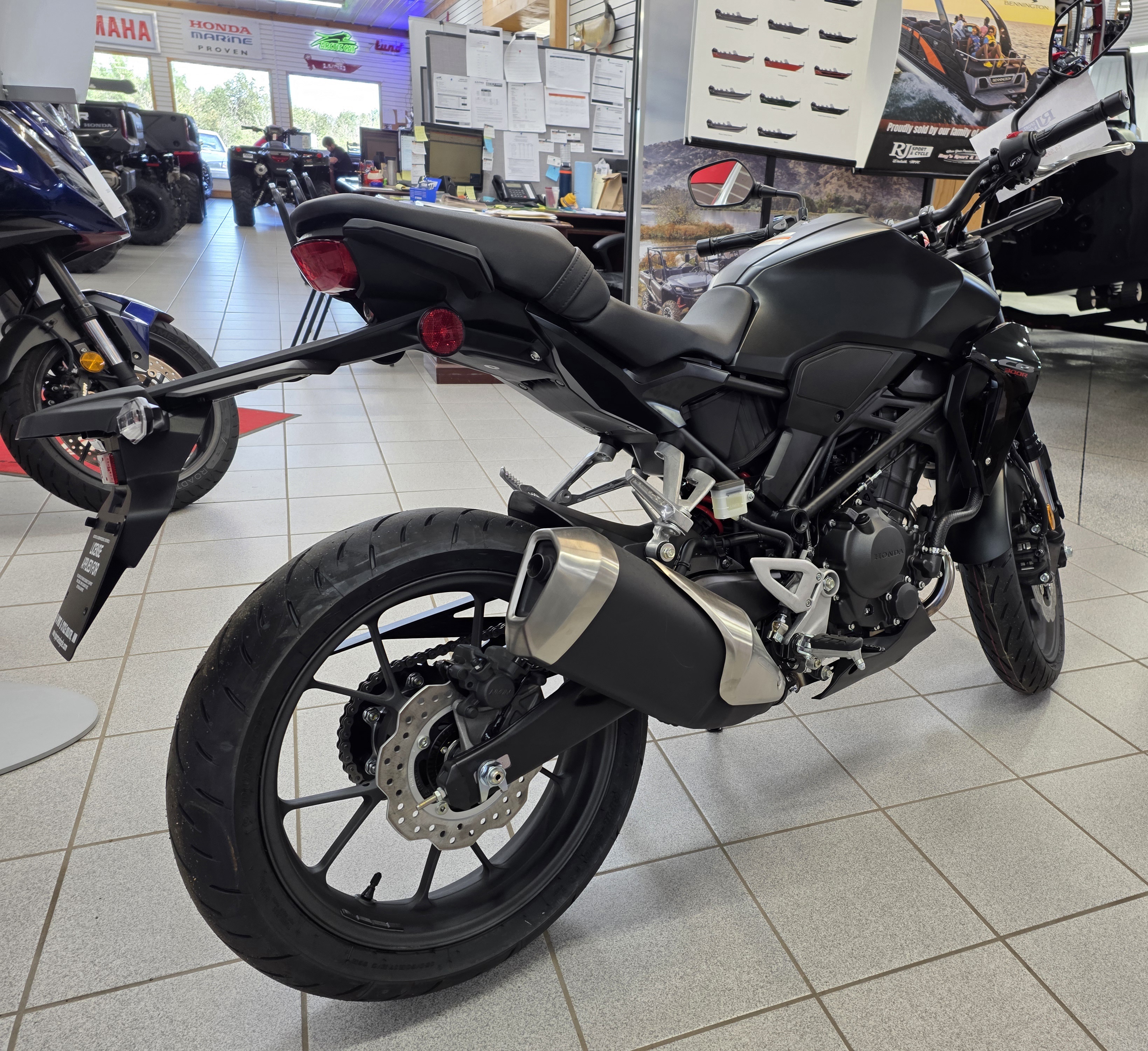 2026 HONDA CB300RAT MOTORCYCLE