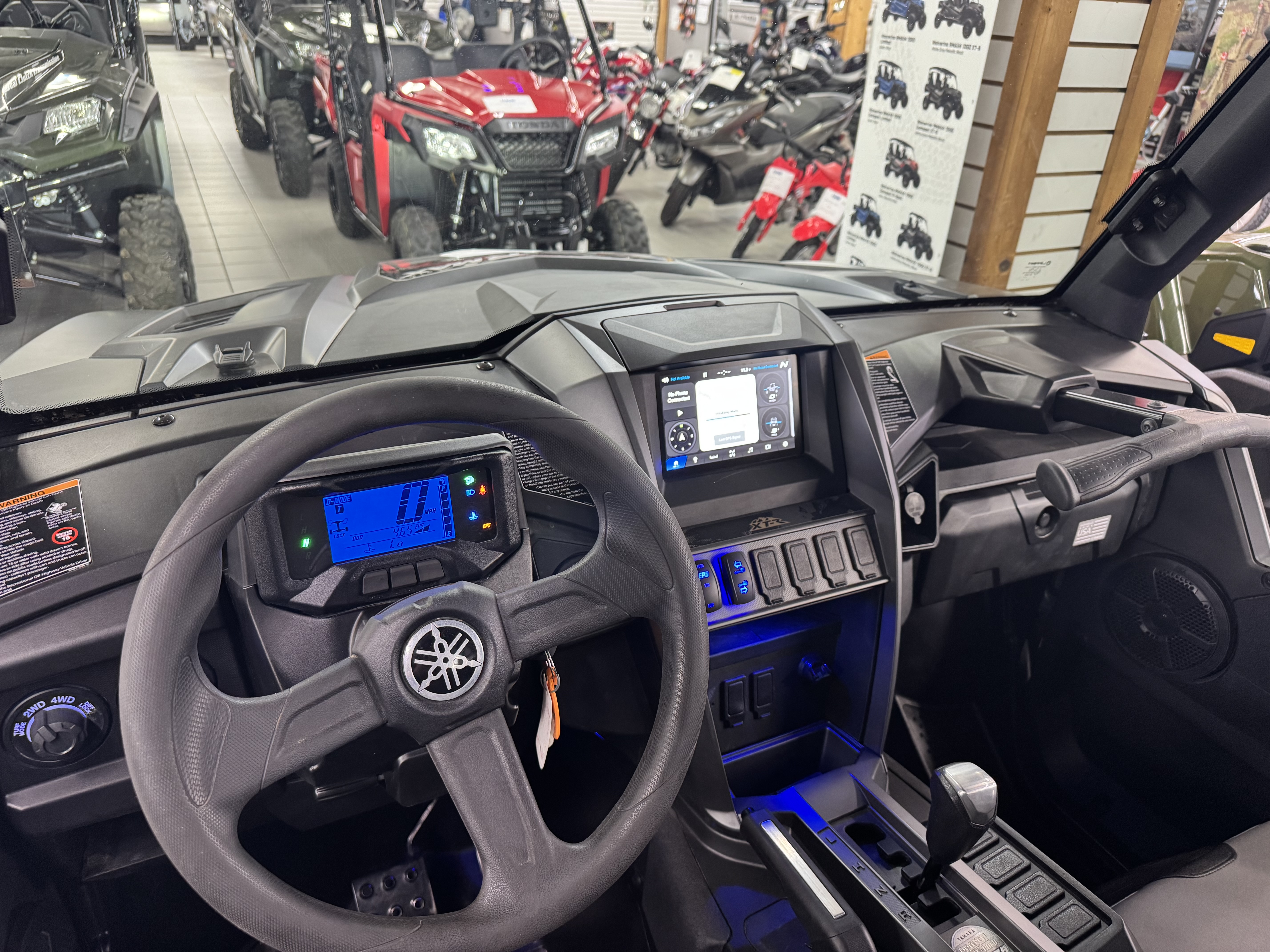 2025 YAMAHA YXE10WRZSB UTV