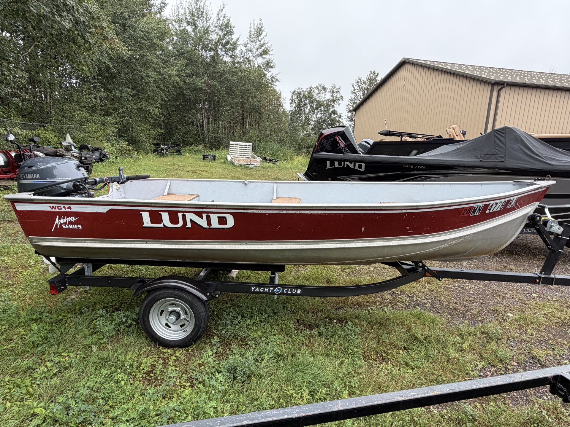 1995 LUND WC-14 BOAT