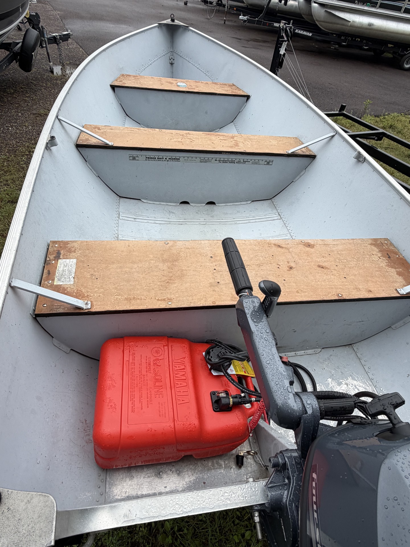 1995 LUND WC-14 BOAT
