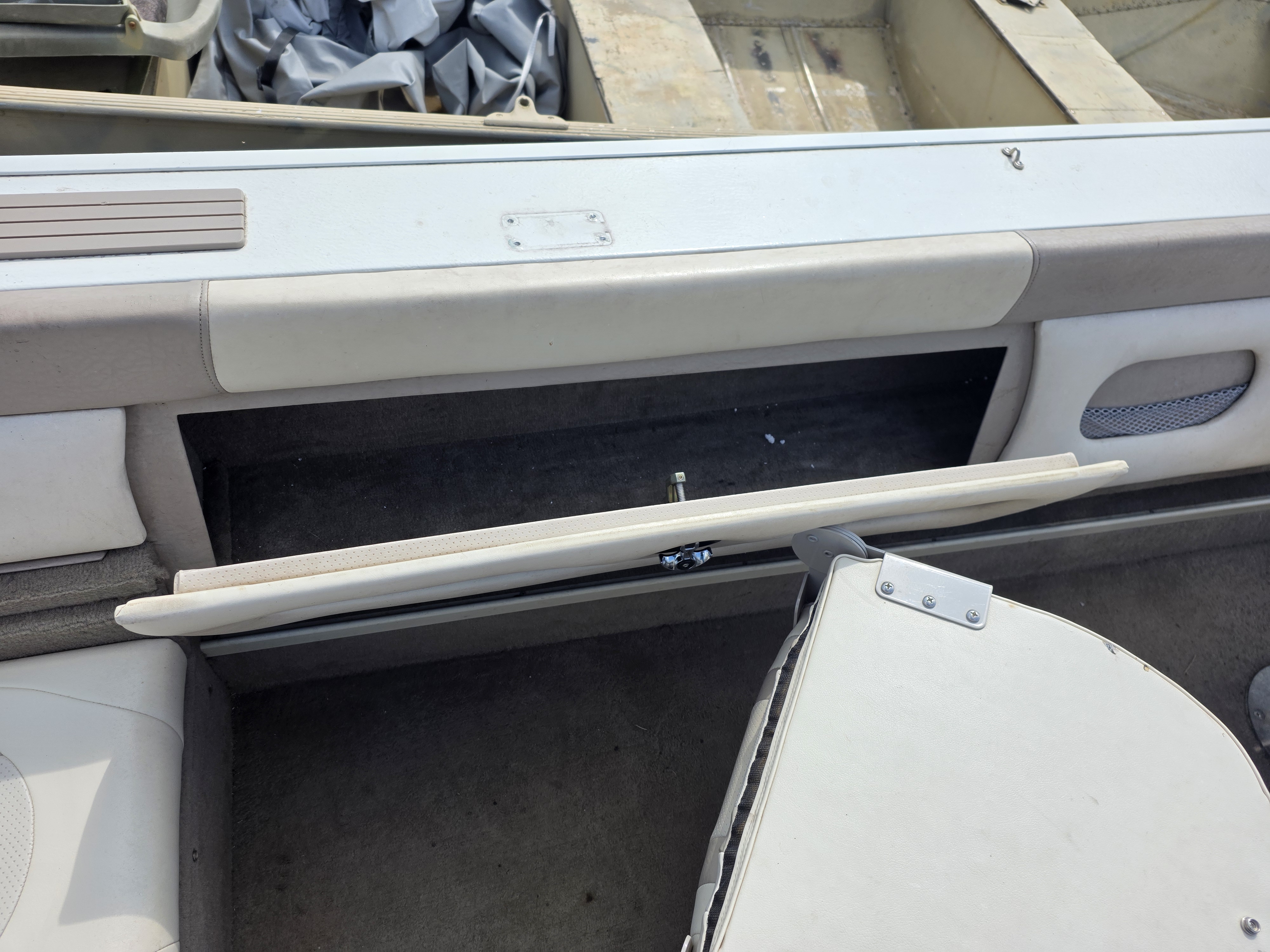 2004 STARCRAFT C-STAR 170 SC BOAT