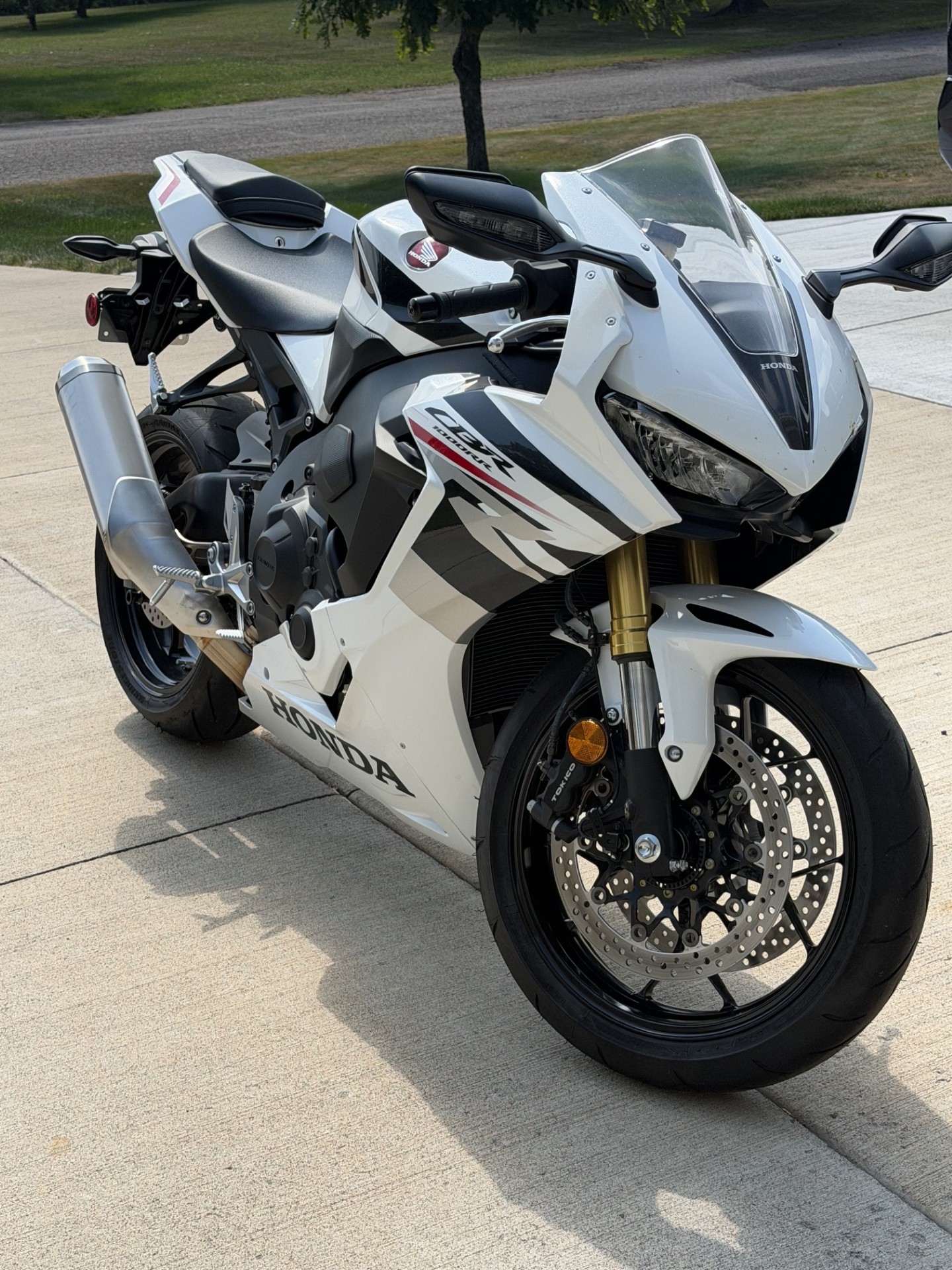 2025 HONDA CBR1000RR MOTORCYCLE
