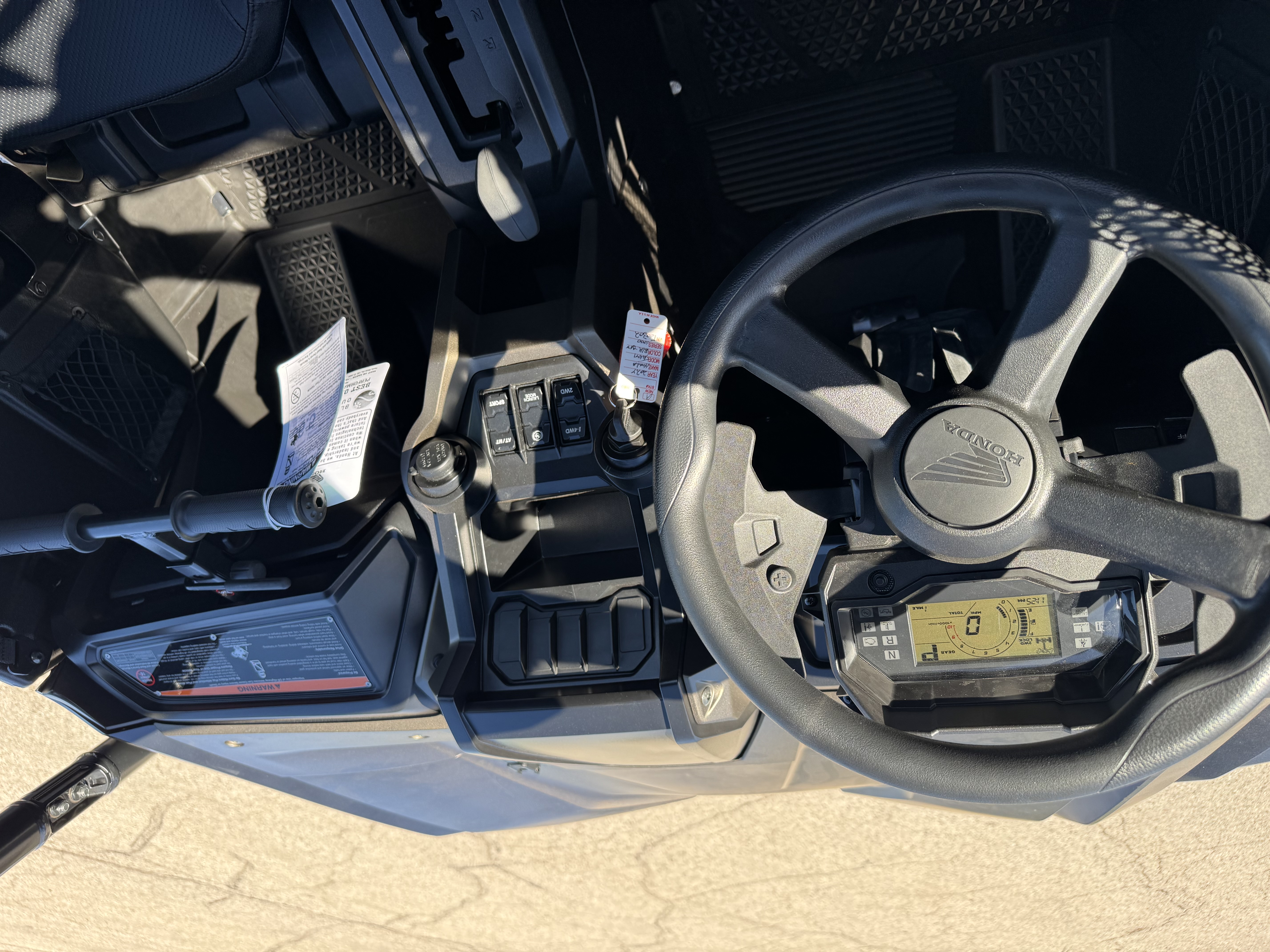 2026 HONDA SXS10S2XT UTV