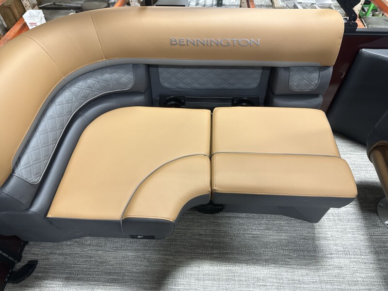 2026 BENNINGTON 21SSRSF PONTOON